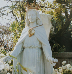 madonna-delle-rosesandamiano_e30a758f794561dad8ee2f935168edd8